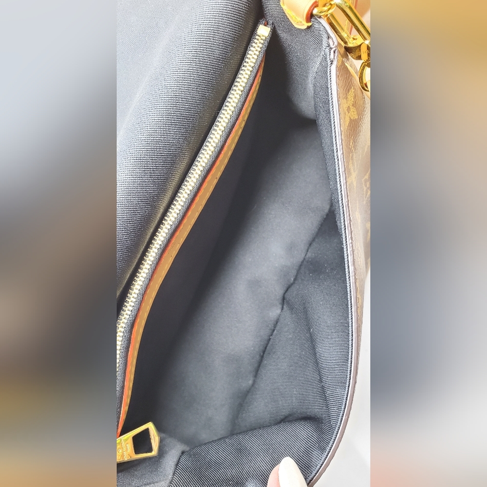 Louis Vuitton Diane PM Monogram PM - Picture 14 of 15